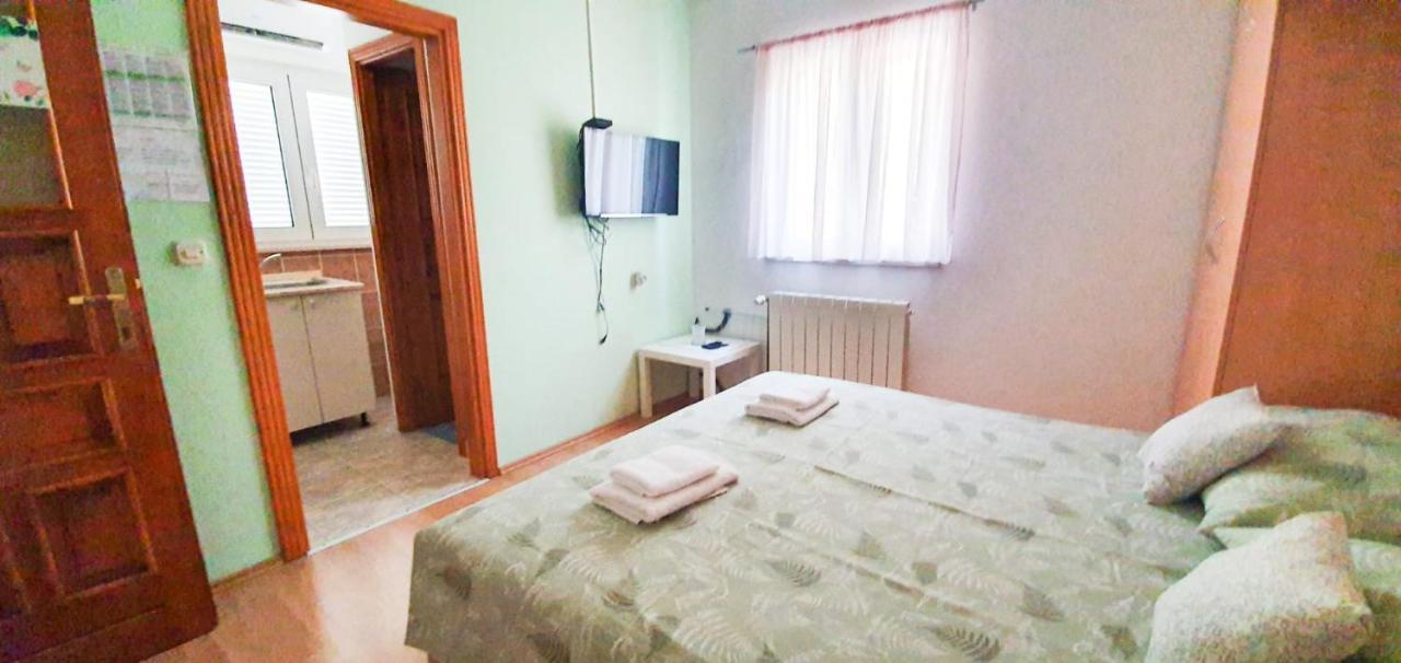 Apartments Sara Podstrana Ngoại thất bức ảnh